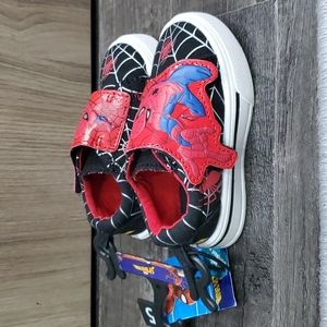 Spider Man Boys Shoes Size 5 (Toddler)